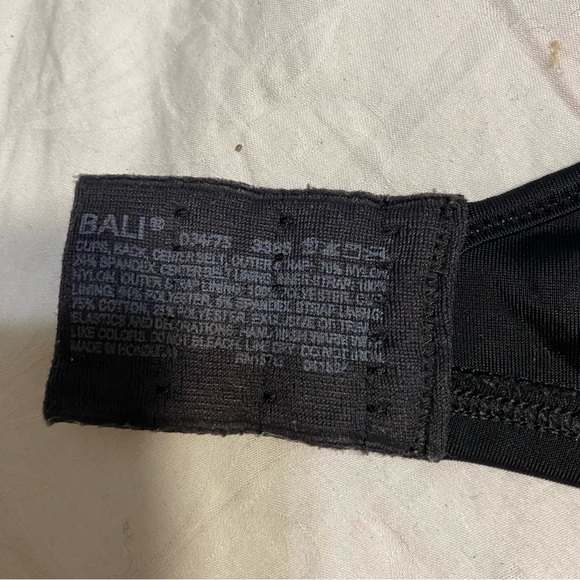 Bali 34D Bra Black Demi Underwire Smoothing Minimizing Loungewear Comfortable - Picture 4 of 7